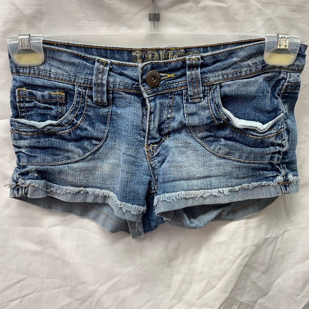 Truce faded cuffed and denim shorts ladies sz 3